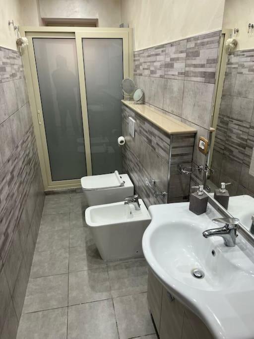 Апартаменты Bianca House Катания Экстерьер фото